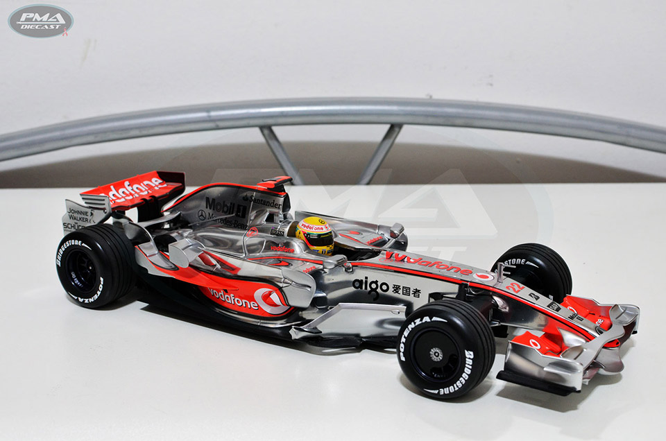 LEWIS HAMILTON 2008 MCLAREN MP4-23 1:18